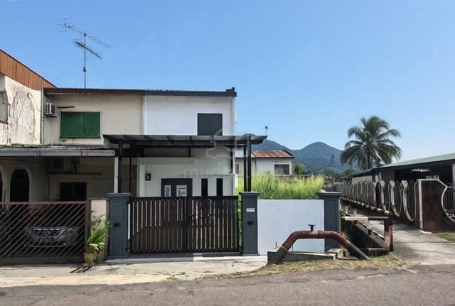 Kluang Taman Bertuah Satu (Corner Lot) 2 Storey Low Cost with 3Bedroom 1