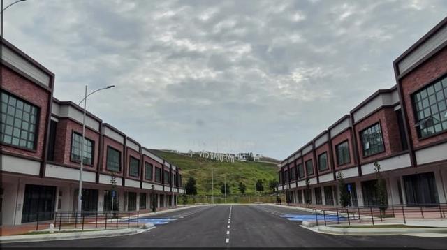 Nexus @ S2 Heights, Brand New 2-Storey Endlot Shop For Rent 1