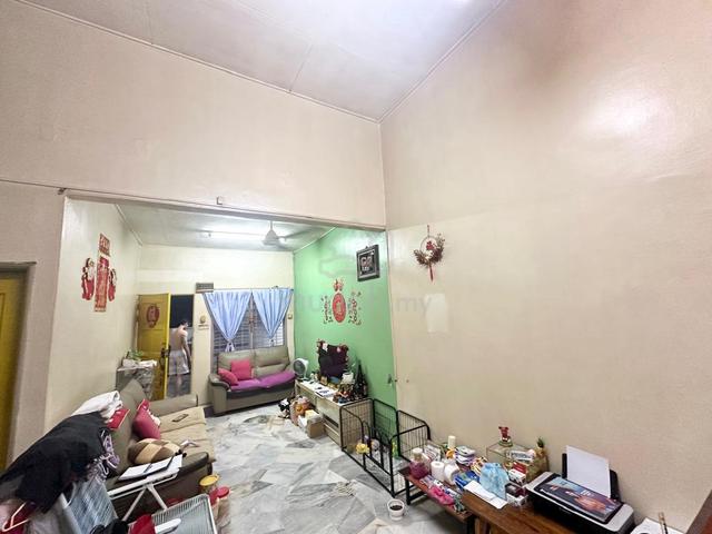 Setingkat Teres Rumah Bukit Rawang Jaya Near Playground 1