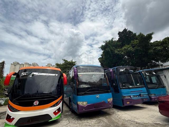 Carousel Image