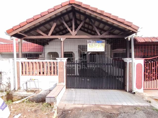 (1300sqft) Taman Universiti ,Skudai Johor 1
