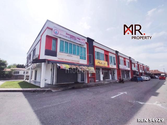 CORNER LOT 2 Storey Shop Lot Taman Songket Indah FOR SALE 1