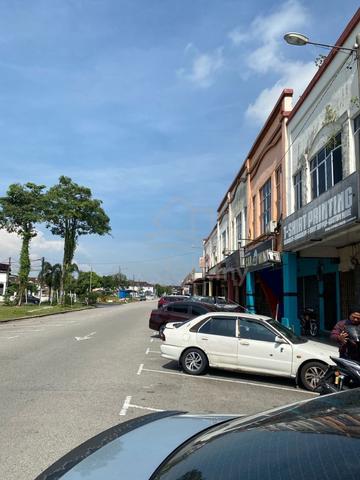 Jalan Merbau Kulai Double Storey Shoplot,Kulai Bandar Putra 1