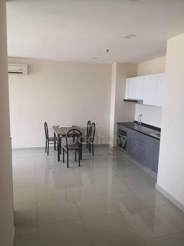E Suite-Designer Suite @ Emerald Avenue 4