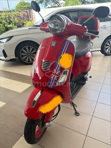 Vespa - photo 2 of 5