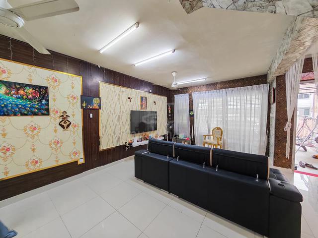 Ulu Tiram Bandar Tiram Jalan Tiram Double Storey Terrace House 1