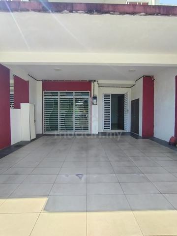 Double storey house for rent at Taman Meru Perdana, Jelapang Amanjaya 1