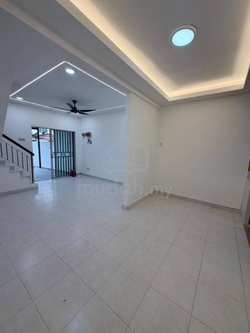 Taman Bestari Indah Ulu Tiram Freehold Full Loan All Race Fully Renova 1
