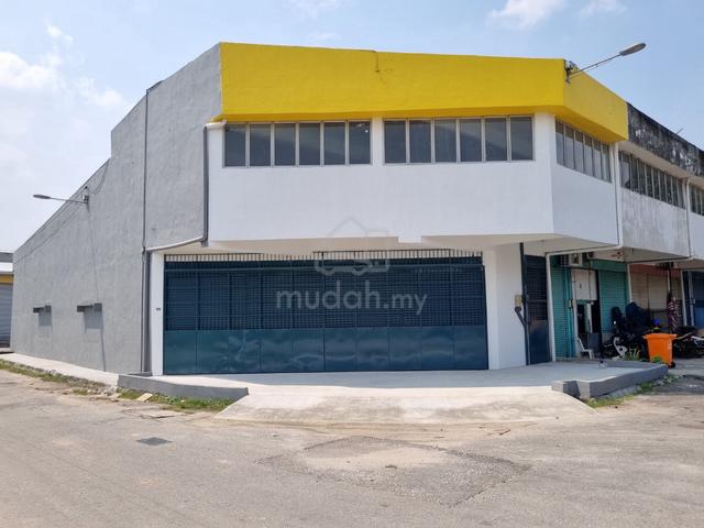 Selangor Klang Freehold Warehouse / Factory For Sale 1