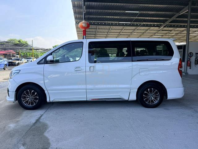 2019 Hyundai GRAND STAREX 2.5 EXECUTIVE PLUS - 5