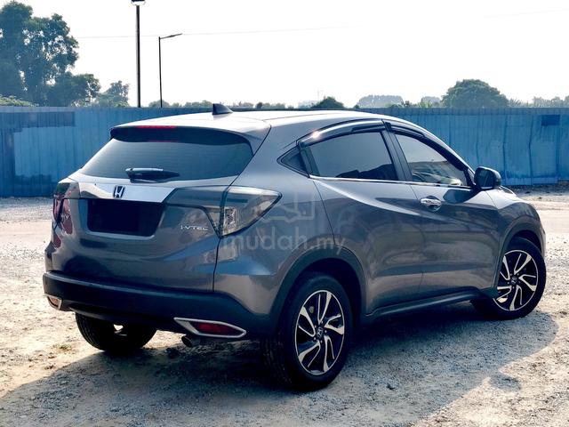 2015 Honda HR-V 1.8 Full Spec 2-Years Warranty - 2