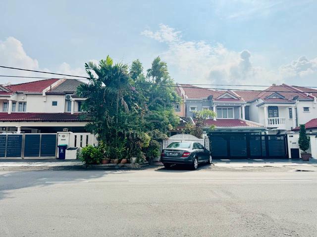 FREEHOLD BIG UNIT 24'x75' | 2 Sty Terrace Usj 9, Subang Jaya 1