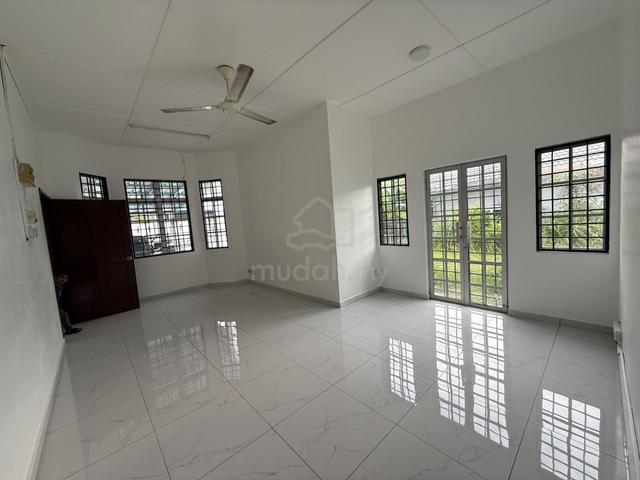 Rumah Semi-D Untuk Sewa : Taman Lavender Heights Senawang 1