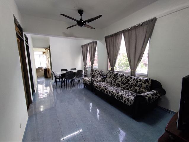 Desa Mentari Flat (Block 1) 1