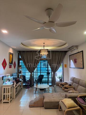 Parc Regency 1