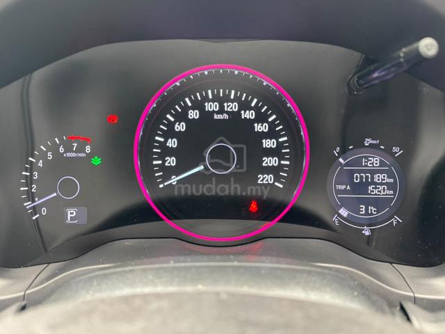 Honda HR-V 1.8 E ENHANCED FACELIFT PADDLE SHIFT - 2