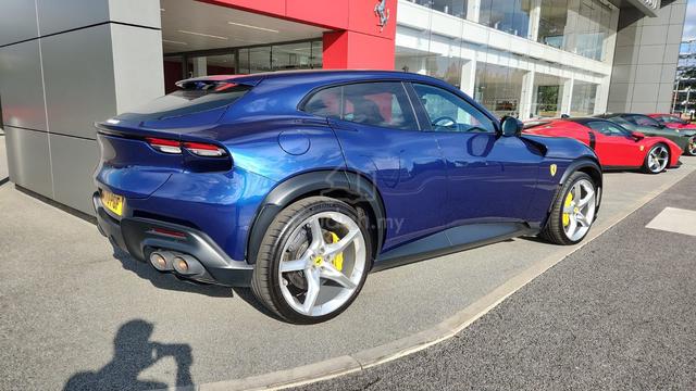 2023 Ferrari PUROSANGUE 6.5 PANROOF 13K MILEAGE - 2
