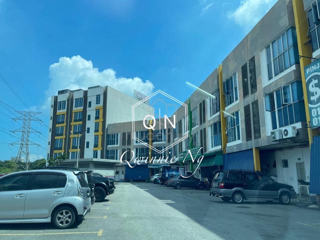 2units 3storey adjoining shoplot Tambun Bkt Minyak industry For Sale 1