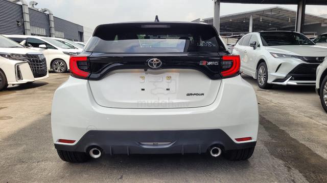 2023 Toyota GR YARIS 1.6 RZ (M) JBL Unreg - 4