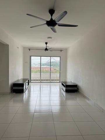 Gapura Bayu 1