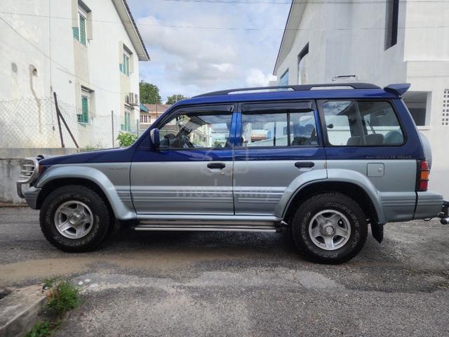 2003 Mitsubishi PAJERO 2.4 T V31V (M) - 3