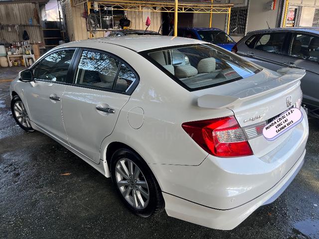2015 Honda CIVIC 1.8 S FACELIFT (A) - 2