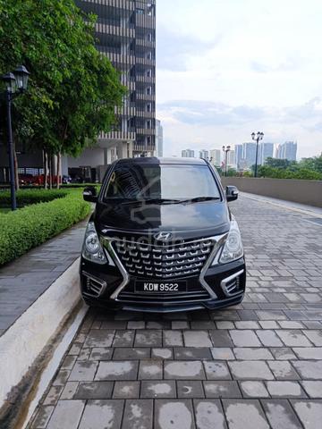 2014 Hyundai GRAND STAREX 2.5 ROYALE DELUXE (A) - 2