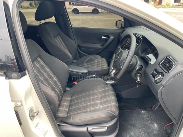 Volkswagen POLO 1.4 GTI TSI ORI S.RIM DSG G.B S.RF - 5