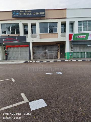 Taman Daiman Jaya @ Kota Tinggi Double Storey Shoplot FOR RENT ‼️ 1