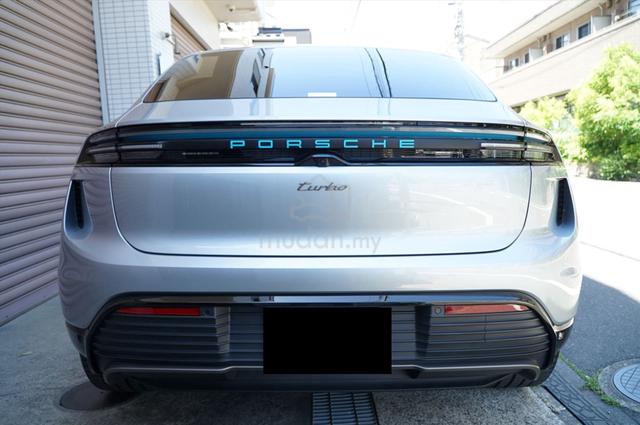 2025 Porsche MACAN 0.0 TURBO MY24 (A) - 4