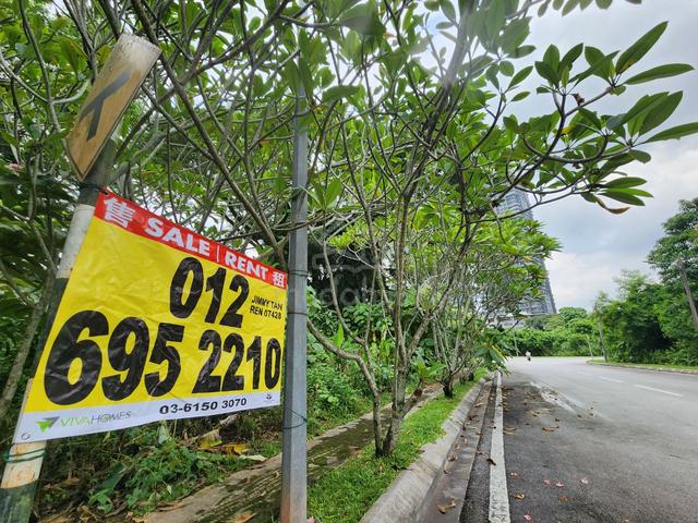 NICE Location ! Bungalow Land At Tiara Titiwangsa 1