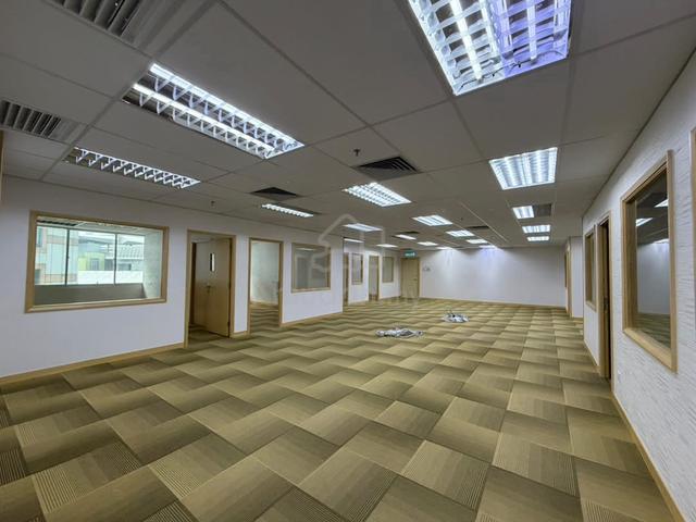 Menara Manulife Office Suite | Partly Furnished | Corporate Office 1