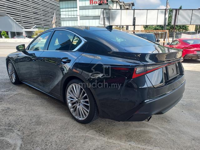 2023 Lexus IS300 2.0 VERSION L SEDAN/GRADE 5A/14K - 4