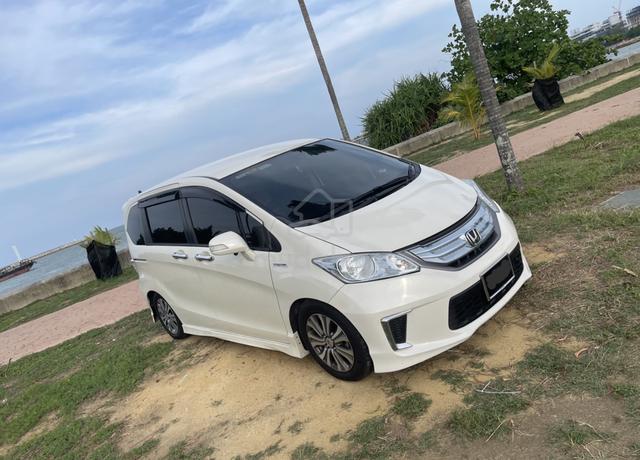2012 Honda FREED 1.5 E (A) - 1