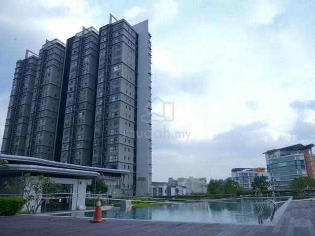 HYVE 1