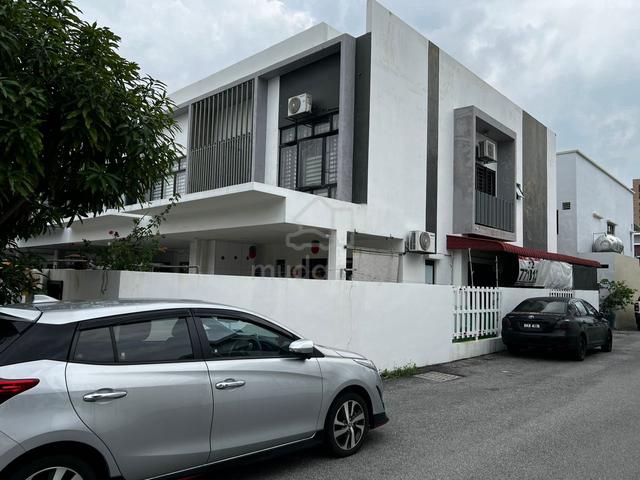 Freehold - End Lot Double Storey Setia Permai – Setia Alam, Shah Alam 1