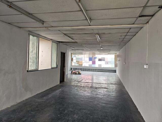 Skudai Jalan Perkasa Taman tun aminah Shop Lot first floor 1