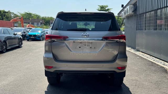 2017 Toyota FORTUNER 2.7 SRZ 4x4 (A) - 4