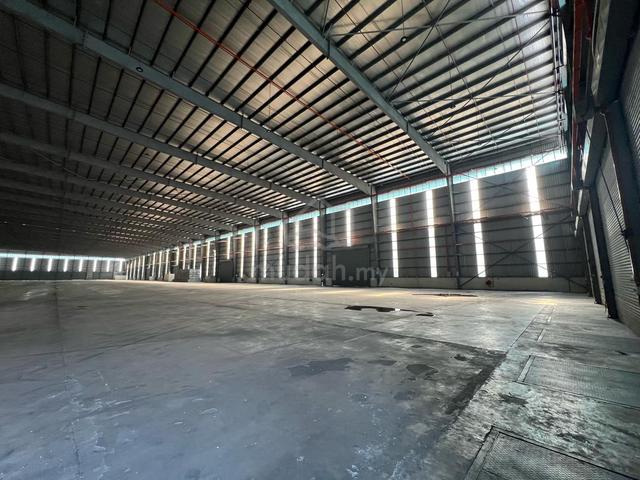 Semi-D Factory at Perdana Industrial Park, North Port, Port Klang 1