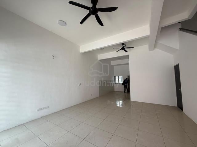 Hijauan Hills @ Valdor Semi-D 2543 Sqft 4 Bedrooms 1