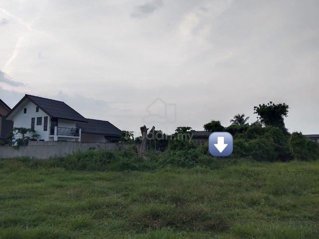 Tanah Lot Banglo KG TELUK MENARA MANIR UNTUK DIJUAL 1