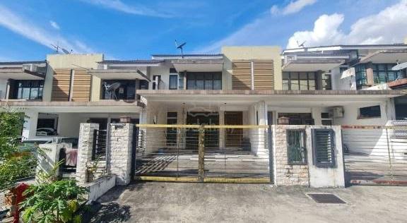 Below Market Value! 4Bed 3Bath + Store| Taman Bukit Dahlia| Negotiable 1