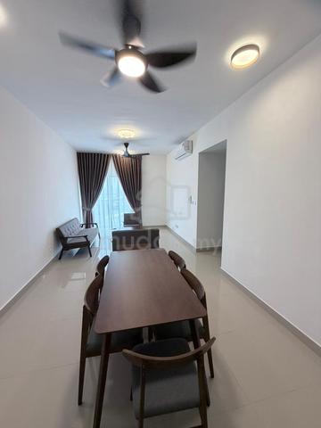 Arinna, Kemuning Utama 1