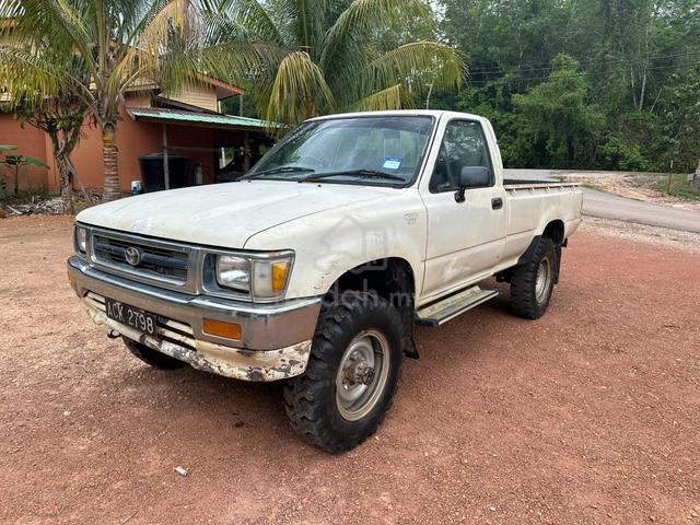 1993 Toyota HILUX SINGLE CAB 2.8 LN106 (M) - 2