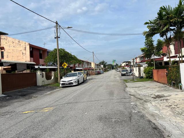 Freehold 2 Storey Terrace Renovated – Ipoh Garden East, Ipoh Perak 3