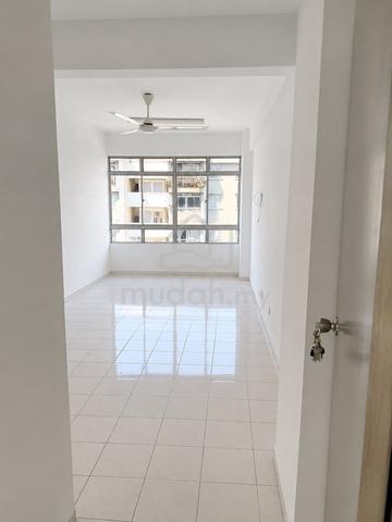 Pangsapuri Indah Teluk Air (Tawar Blok 1A & 1B ) 1