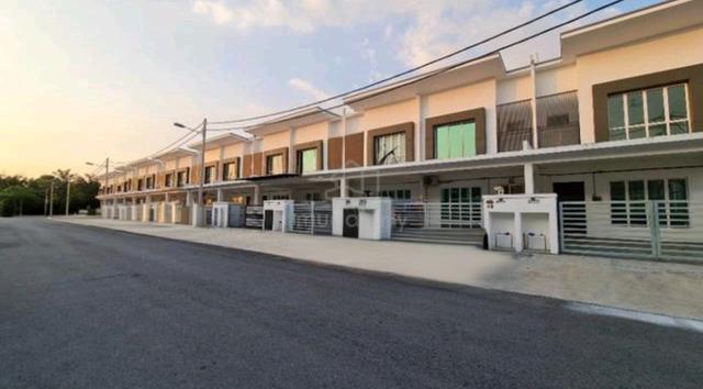 [Full Loan| G&G] 2 Storey Taman Pelangi Semenyih, Semenyih 1