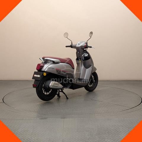 2025 Benelli Panarea 125 - HQ - photo 2 of 10