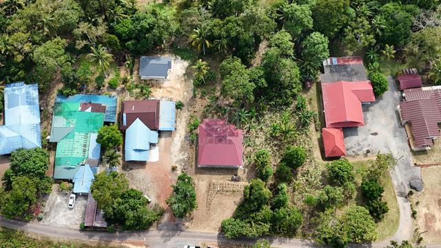 RUMAH BANGLO BARU & TANAH KEBUN 0.383 ekar Kg Bukit Batu, Machap 1