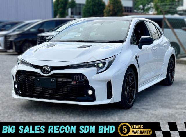 24 Toyota GR COROLLA 1.6 4WD (M) FORGE CARBON ROOF - 2